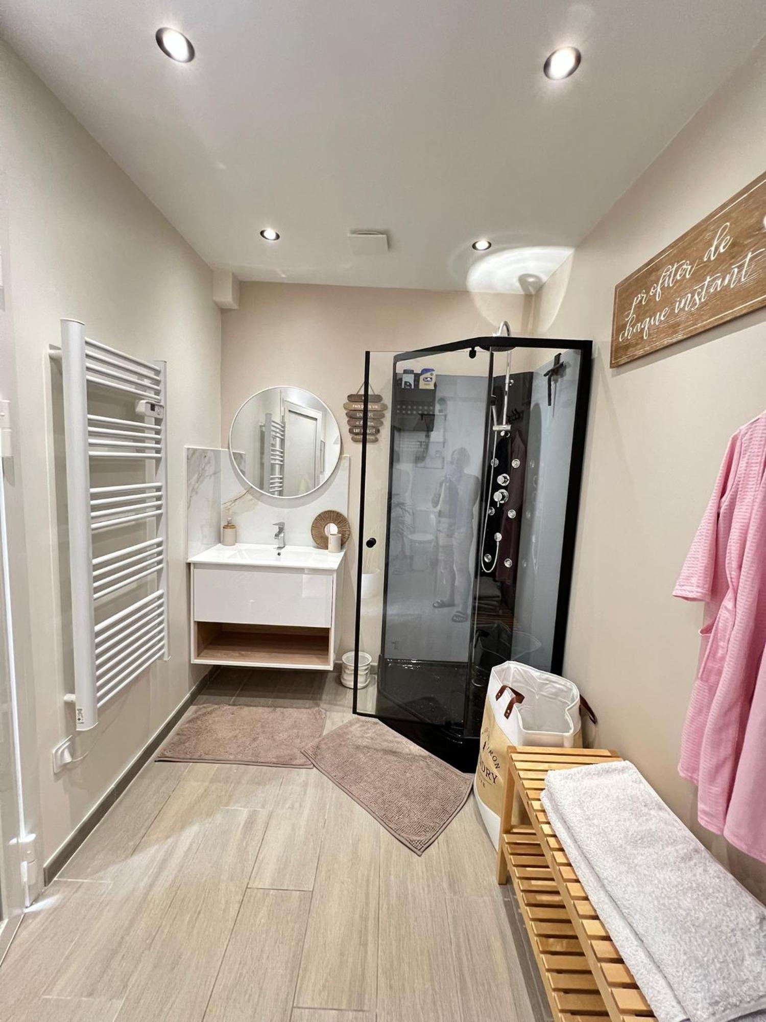 Love Room Tente Lodge Spa Mfg Chez C&C, Exclusivement Reservee Aux Adultes Cantaron Exterior foto